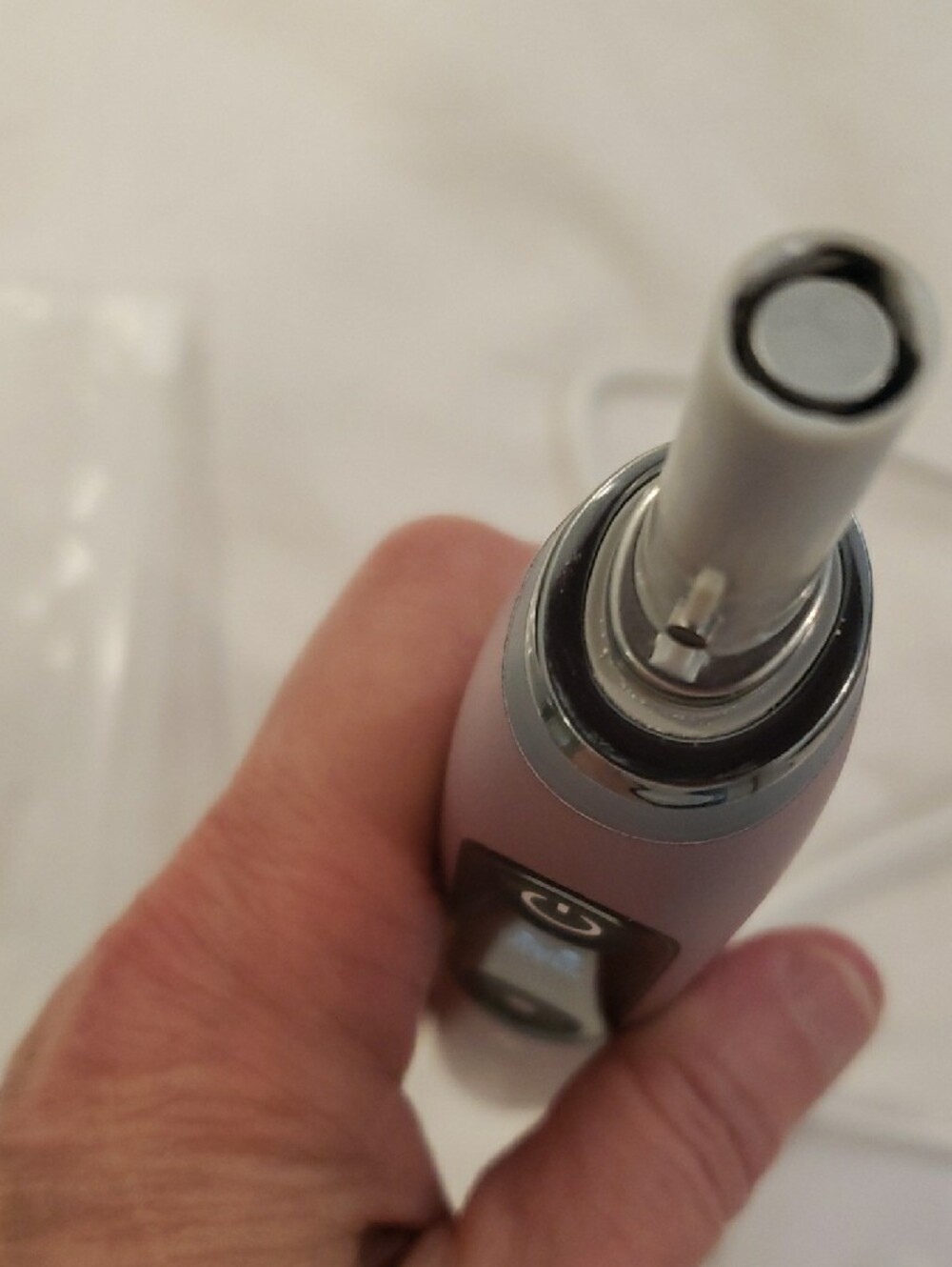Electric Toothbrush Handle in Rose Pink - Picture 6 of 7